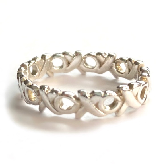 Tiffany & Co. Paloma Picasso Love and Kisses Ring - Picture 3 of 3